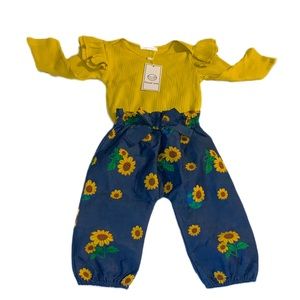 NEW! Royal Tots 2 PC Matching Sunflower Outfit